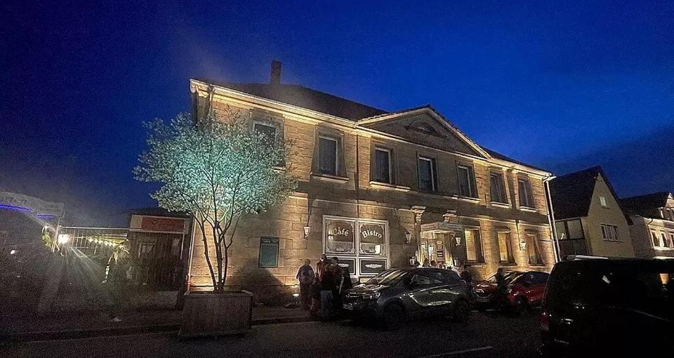 Fraenkischer Hof Hotel Mainleus Exterior photo